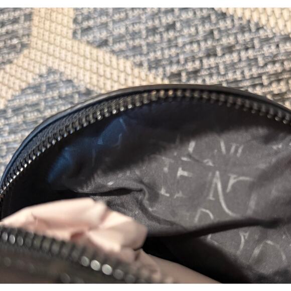 Danielle Nicole Game Of Thrones Iron Throne Mini Backpack Bag - Picture 4 of 6